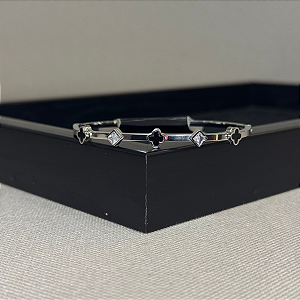 Bracelete Trevo Duplo Brilhos AC Cor: Preto