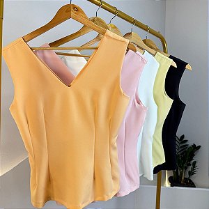 Blusa Elegance com Decote V e Detalhe Drapeado