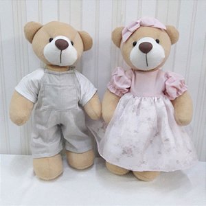 Casal de Ursos de Pelúcia