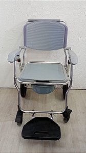 Cadeira Higiênica em Alumínio Dobrável