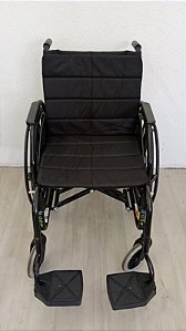 Cadeira de Rodas H16