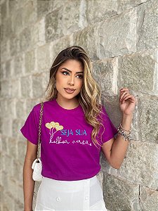 T-SHIRT SEJA SUA MELHOR VERSAO (BORDADA) - ROXO