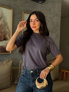T-SHIRT GOLA ALTA LISA - CINZA ARDÓSIA