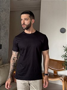 CAMISETA MASCULINA LISA - PRETO