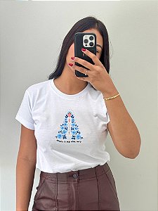 T-SHIRT NOSSA SENHORA ROSAS - BRANCO