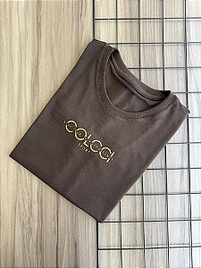 T-SHIRT COLCCI STAY TRUE - MARROM EXPRESSO