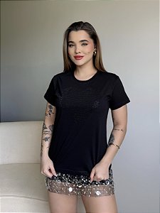 T-SHIRT CORAÇÃO C/STRASS - PRETO