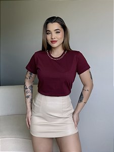 T-SHIRT PEROLAS NA GOLA - BORDO