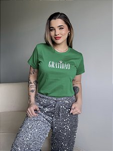 T-SHIRT GRATIDÃO C/APLICAÇÃO - VERDE BANDEIRA