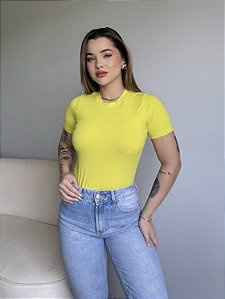 T-SHIRT CANELADA - VERDE LIMA