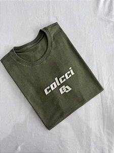 T-SHIRT COLCCI ALTO RELEVO - FOLHA SECA