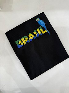 T-SHIRT DTF BRASIL ARARA AZUL - PRETO
