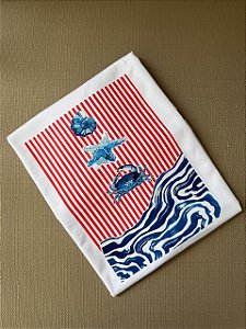 T-SHIRT DTF CONCHA,ESTRELA E CARANGUEIJO - BRANCO