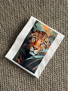 T-SHIRT DTF ONÇA FOLHAS - OFF WHITE