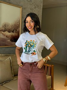 T-SHIRT DTF BOTA FLORES - BRANCO