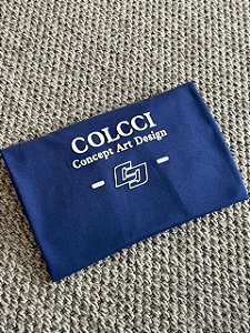 T-SHIRT COLCCI CONCEPT ART DESIGN - AZUL MARINHO