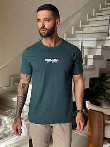 CAMISETA MASCULINA COLCCI EST.1986 - VERDE NOITE
