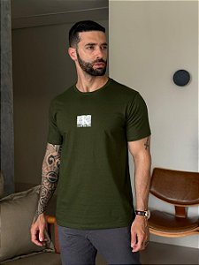 CAMISETA MASCULINA CALVIN KLEIN JEANS - VERDE MILITAR