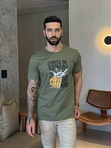 CAMISETA MASCULINA DTF A CANECA DO MELHOR PAI DO MUNDO - FOLHA SECA