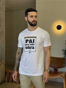 CAMISETA MASCULINA DTF PAI PRA TODA OBRA - BRANCO