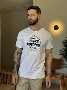 CAMISETA MASCULINA DTF QUEM TEM UM SUPER VOVOZÃO TEM TUDO - BRANCO