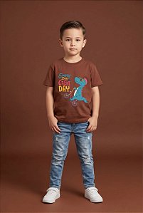 T-SHIRT INFANTIL DTF EVERY DAY IS A GREAT DAY - MARROM