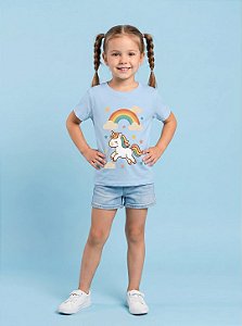 T-SHIRT INFANTIL DTF UNICORNIO ARCO IRIS - AZUL CÉU