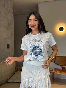 T-SHIRT DTF MEDALHA DE SÃO BENTO FLORAL - OFF WHITE