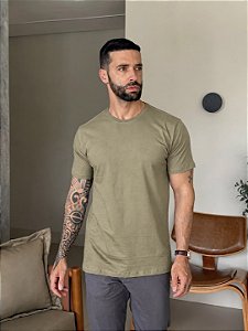 CAMISETA MASCULINA LISA - VERDE ORVALHO