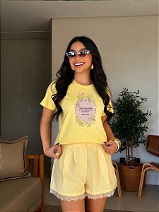 T-SHIRT DTF GUARDA-ME SENHOR - AMARELO MANTEIGA