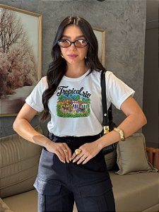 T-SHIRT DTF TROPICAL RIO CASARÃO - OFF WHITE