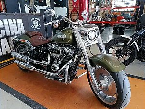 HARLEY-DAVIDSON SOFTAIL FAT BOY 114