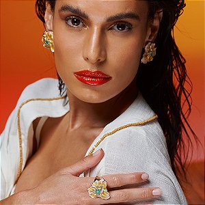 Conjunto de brinco e anel esmaltado banho em ouro 18k