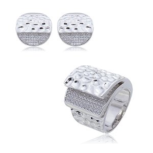 Conjunto de brinco e anel com zirconia banho em rodio branco