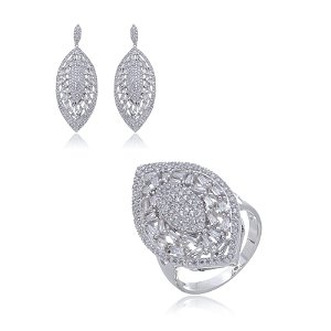 Conjunto de brinco e anel com zirconia banho em rodio branco