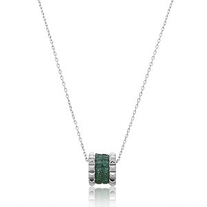 Colar com pingente cravejado zirconia esmeralda banho em rodio branco