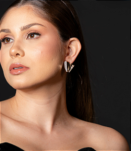 Brinco com zirconia cristal banho em ouro 18k