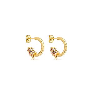 Brinco de argola com pingentes cravejados de zircônia rainbow banho em ouro 18k