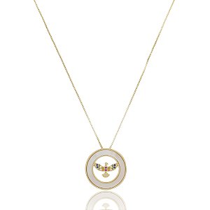 Colar com pingente madreperola cravejado de zirconia colorida banho em ouro 18k