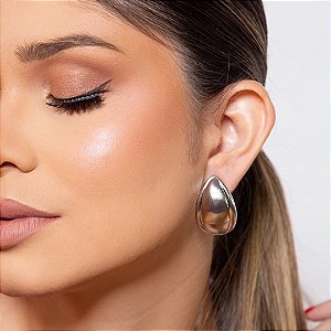 Brinco Liso Acetinado Ródio Branco