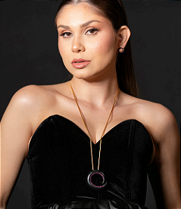 Conjunto de brinco e colar esmaltado cravejado de zirconia banho em ouro 18K