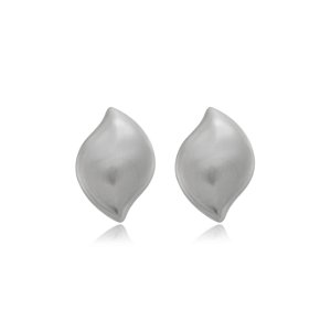 Brinco liso acetinado banho em Ródio Branco