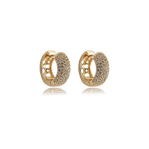 Brinco de argola cravejado de zirconia cristal banho em ouro 18k