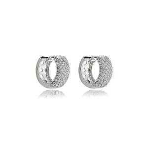 Brinco de argola com zirconia banho em rodio branco