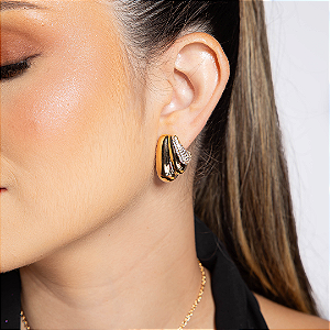 Brinco cravejado de zirconia cristal banho em ouro 18k