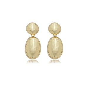 Brinco dourado liso banho em ouro 18K