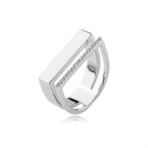 Anel cravejado de zirconia cristal banho em rodio branco