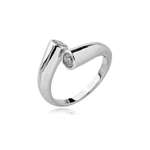 Anel cravejado de zirconia cristal banho em rodio branco