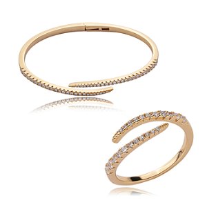 Conjunto de anel e bracelete cravejado de zirconia cristal banho em ouro 18k