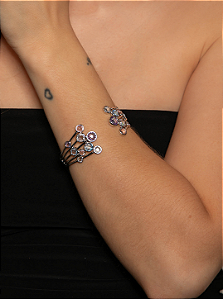 Bracelete cravejado de zircônia colorida banho em ródio branco